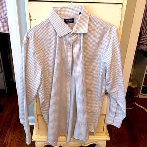 Tie Bar Standard Fit Buttondown